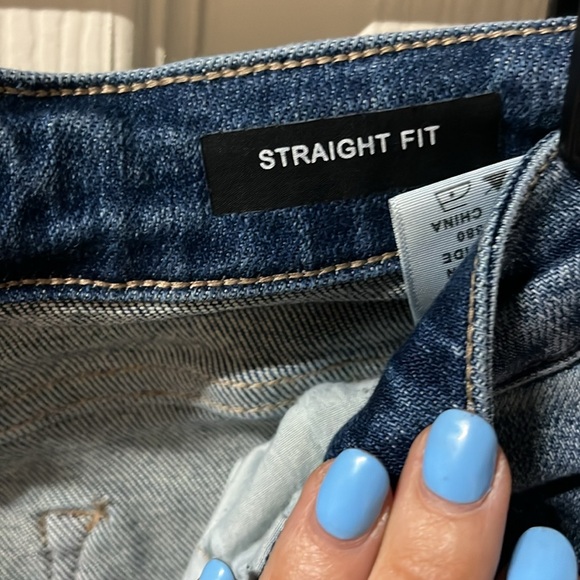 Judy Blue never worn jeans - Picture 3 of 4